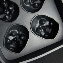 Load image into Gallery viewer, 3D Skull Flexible Silicone Ice Cube Mold Tray-birthday-gift-for-men-and-women-gift-feed.com
