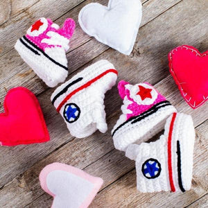 Adorable Tiny Knit Sneakers For Babies-birthday-gift-for-men-and-women-gift-feed.com