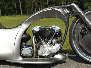 AKRAPOVIČ Full Moon Custom Motorcycle-birthday-gift-for-men-and-women-gift-feed.com