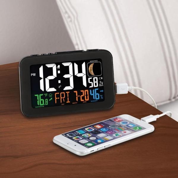 Atomic Alarm Clock The Most Accurate Phone Charger-birthday-gift-for-men-and-women-gift-feed.com