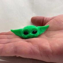 Load image into Gallery viewer, Baby Yoda Toothpaste Topper With Painted Eyes-birthday-gift-for-men-and-women-gift-feed.com
