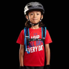 Load image into Gallery viewer, CamelBak Mini M.U.L.E. Kids Hydration Backpack-birthday-gift-for-men-and-women-gift-feed.com
