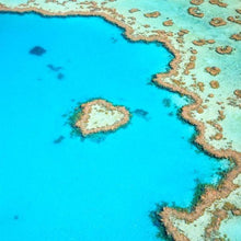 Load image into Gallery viewer, Check out the Great Barrier Reef in Australia-birthday-gift-for-men-and-women-gift-feed.com
