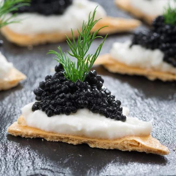 Osetra Sturgeon Caviar-birthday-gift-for-men-and-women-gift-feed.com