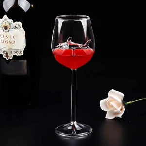 Shark Wine Glasses With Shark Inside Glass-birthday-gift-for-men-and-women-gift-feed.com