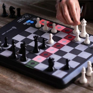 Smart Chess Board with Built-In Chess Instructor-birthday-gift-for-men-and-women-gift-feed.com