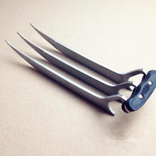 Load image into Gallery viewer, Stainless Steel Cosplay Wolverine Claws-birthday-gift-for-men-and-women-gift-feed.com
