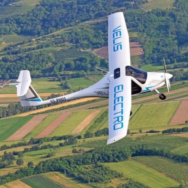 VELIS Electro Aeroplane Best Way To Fly-birthday-gift-for-men-and-women-gift-feed.com