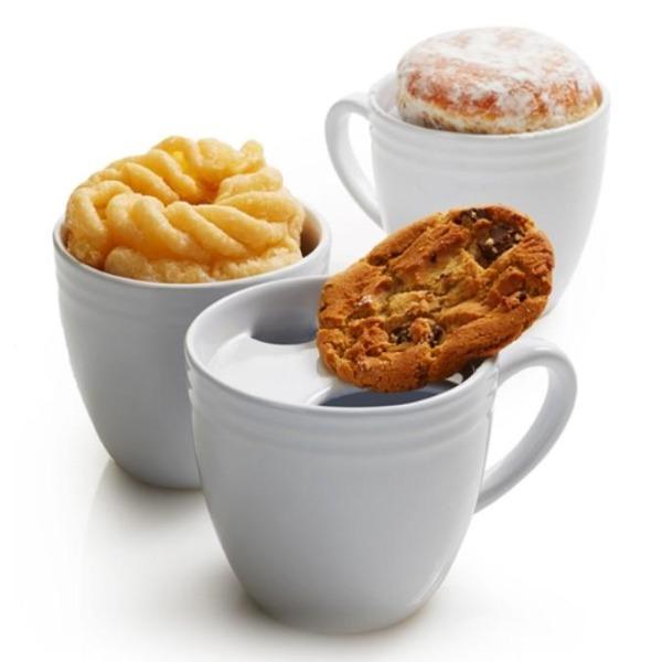 Warm Your Donut Coffee Mug-birthday-gift-for-men-and-women-gift-feed.com